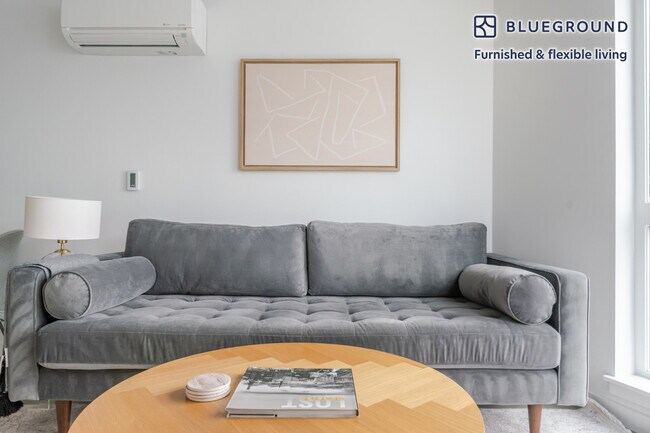 Foto del edificio - 17675 NE 69th Ct