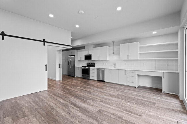 Foto del edificio - 4004 Banister Ln