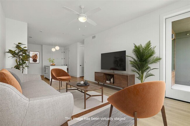 Foto del edificio - 1701 Simond Ave Ave