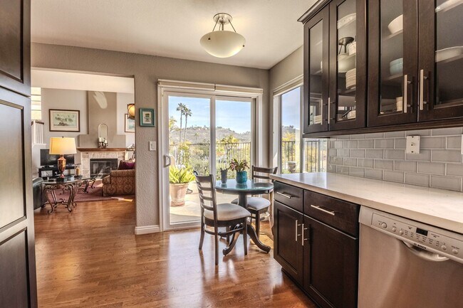 Foto del edificio - 4 Bedroom Home in The Promenade at La Costa!