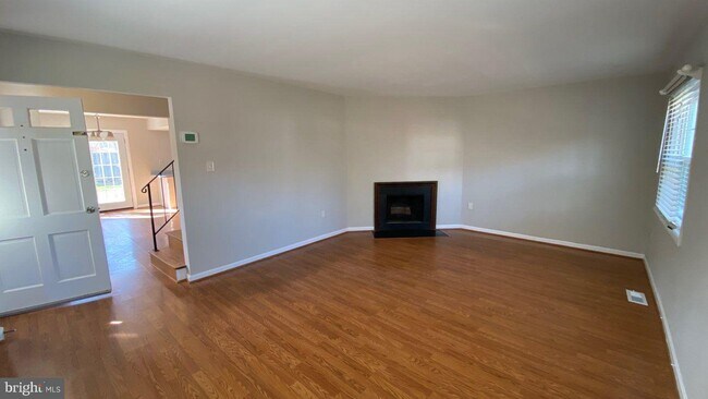 Building Photo - 5548 Green Dory Ln