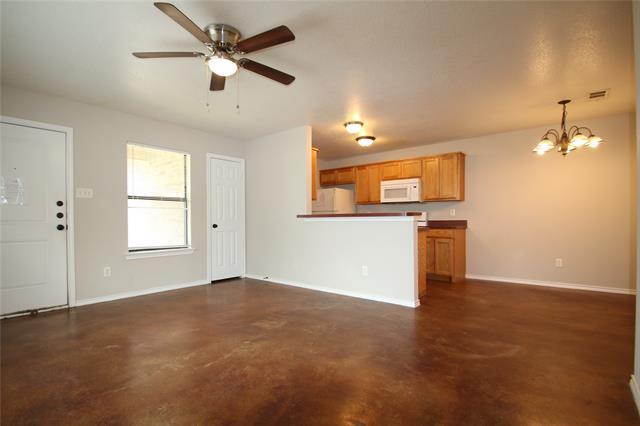 Foto principal - 8024 W Elizabeth Ln