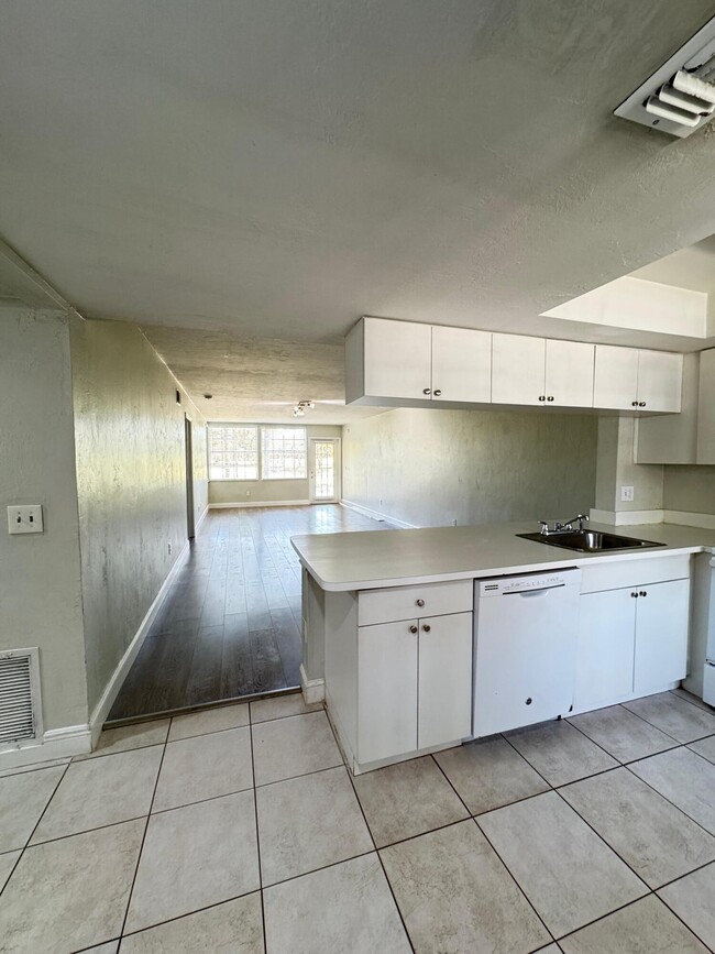 Foto del edificio - 803 Palm Beach Trace Dr
