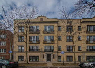 Building Photo - 6456 N Damen Ave