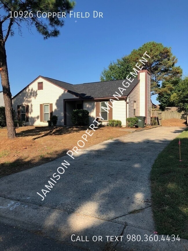 Foto del edificio - 10926 Copper Field Dr-