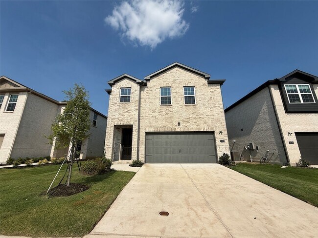 Building Photo - 808 Santa Lucia Dr