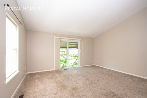 Foto del edificio - 7840 Kessler-