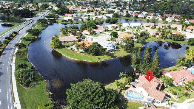 Foto del edificio - 5016 Rosen Blvd