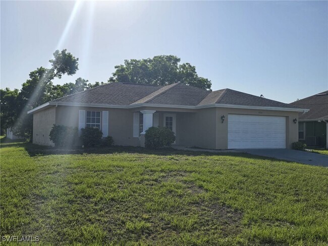 Building Photo - 4325 Garden Blvd