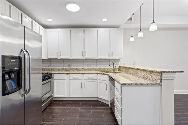 Foto del edificio - 4906 N Whipple St