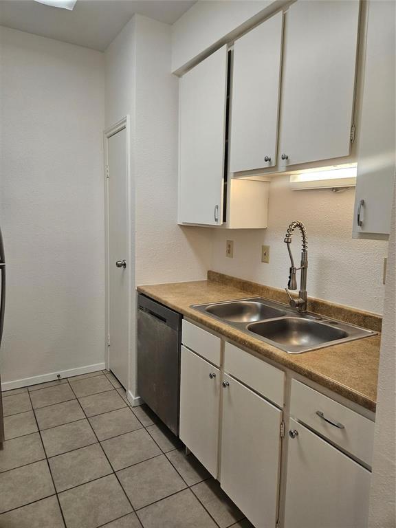 Building Photo - 7950 N Stadium Dr