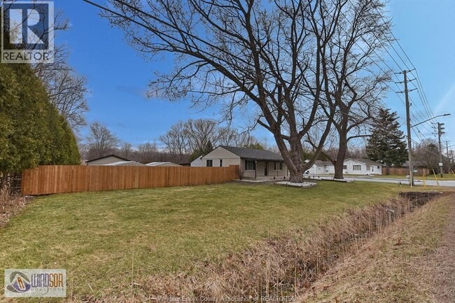 Building Photo - 5051 Matchett Rd