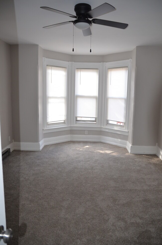 Foto del edificio - 339 N 6th St