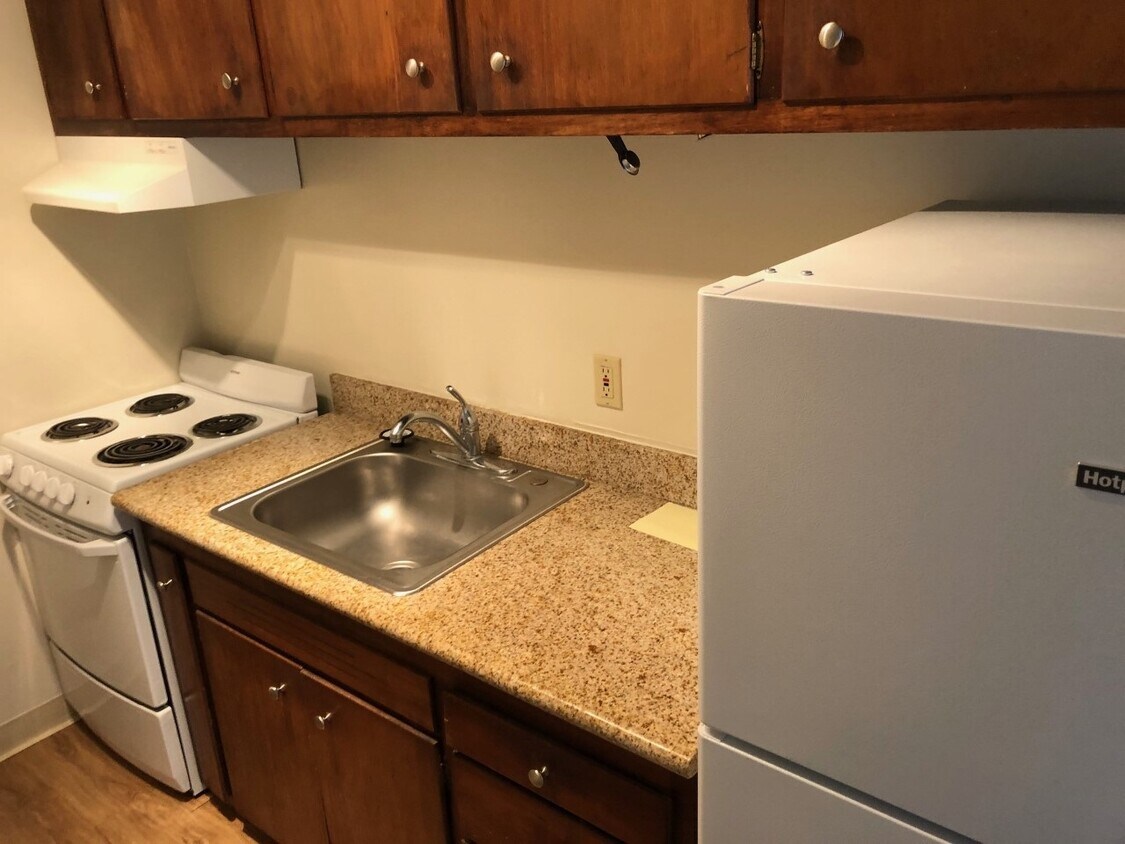 Foto del edificio - 1250 E Street Apartments