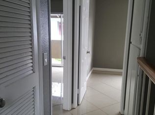 Foto del edificio - 16770 San Bernardino Ave