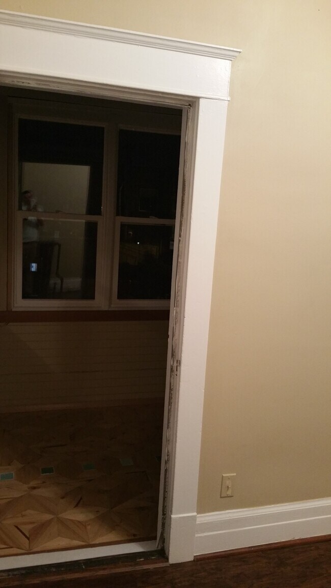 Foto del edificio - 798 Sherburne Ave
