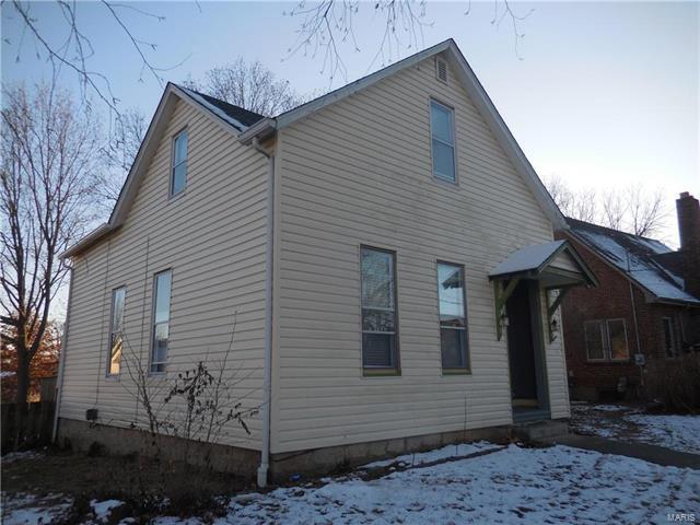 Primary Photo - 1004 W 5th St