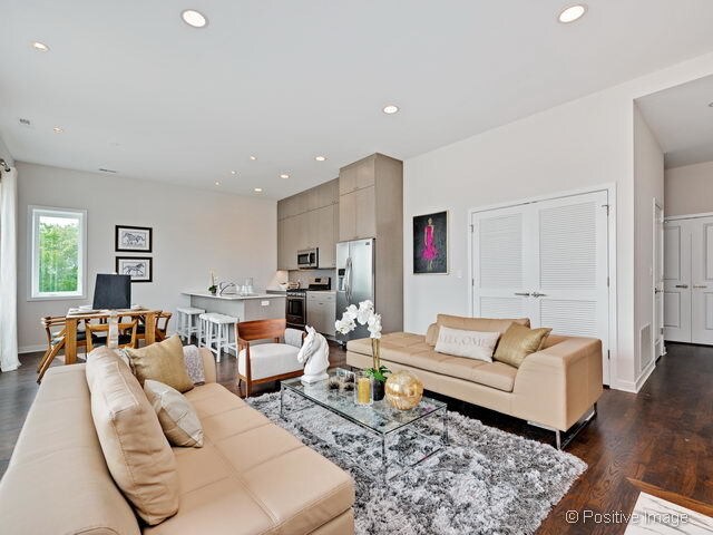 Foto del edificio - 6536 W Shakespeare Ave
