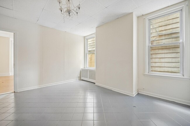 Building Photo - 414 Monastery Pl