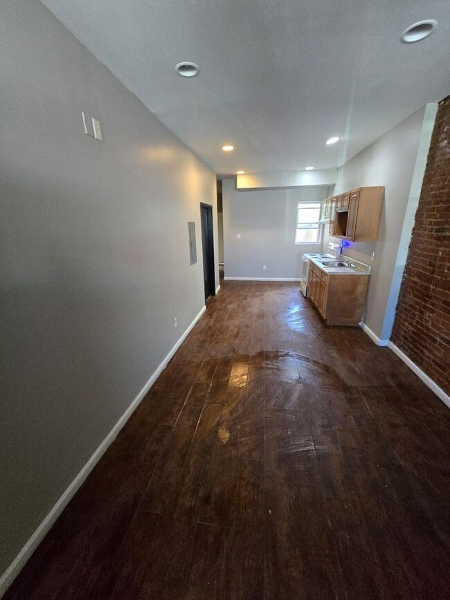 Photo - 1938 E Elkhart St Apartment