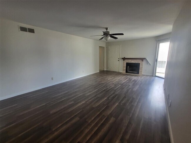 Building Photo - 8787 Brae Acres Rd