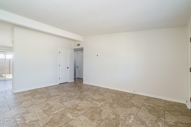 Building Photo - 7025 E Wilshire Dr
