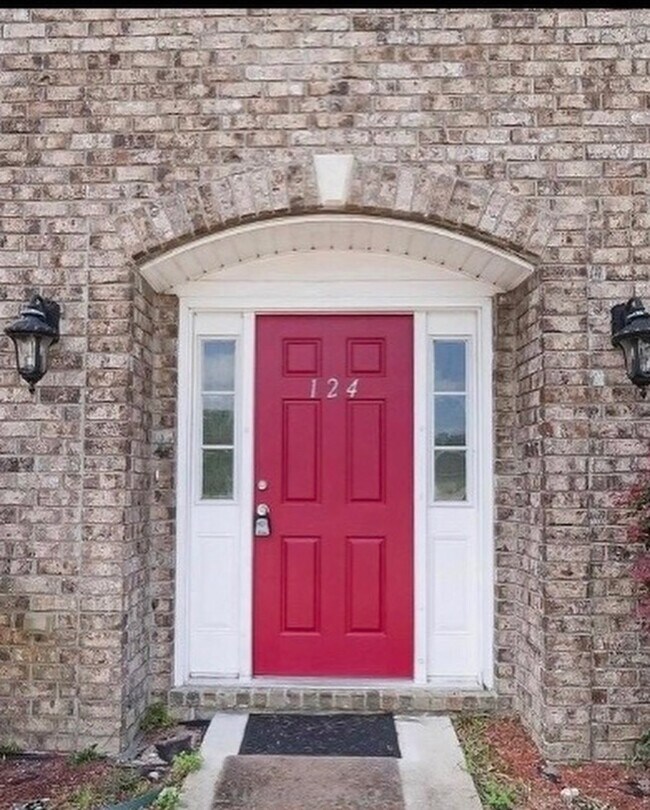 Foto del edificio - 124 Caswell Ct