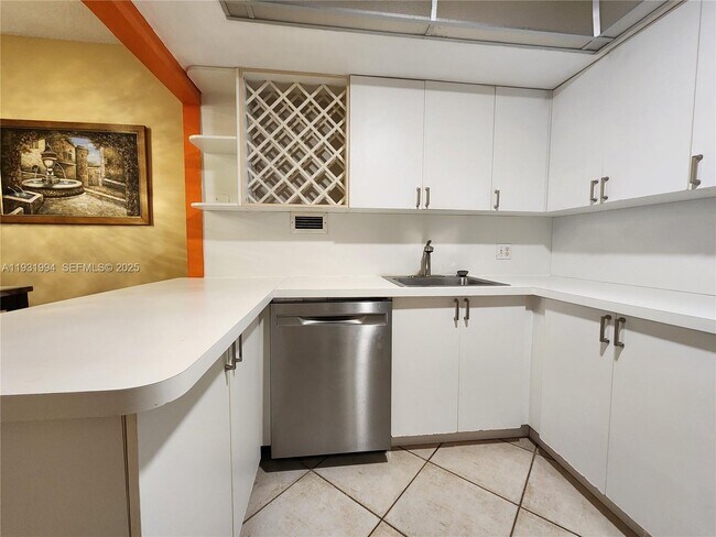 Foto del edificio - 3505 S Ocean Dr