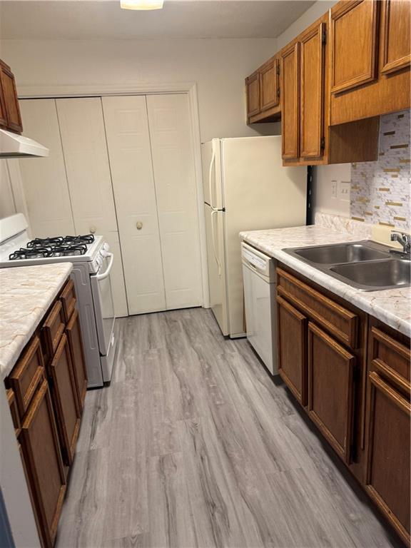 Foto del edificio - 701 Chase Ln