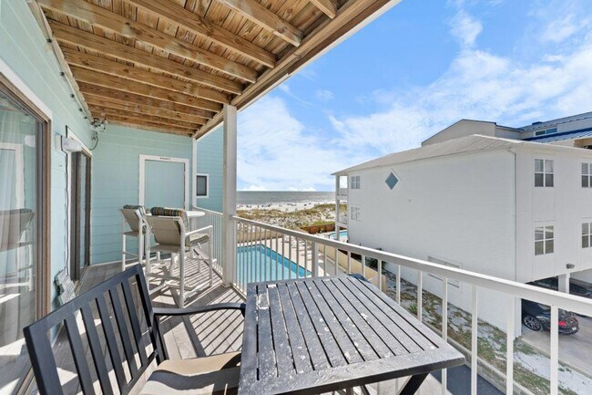 Foto del edificio - 23092 Perdido Beach Blvd