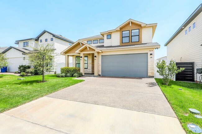 Building Photo - 1419 Calamian Dr