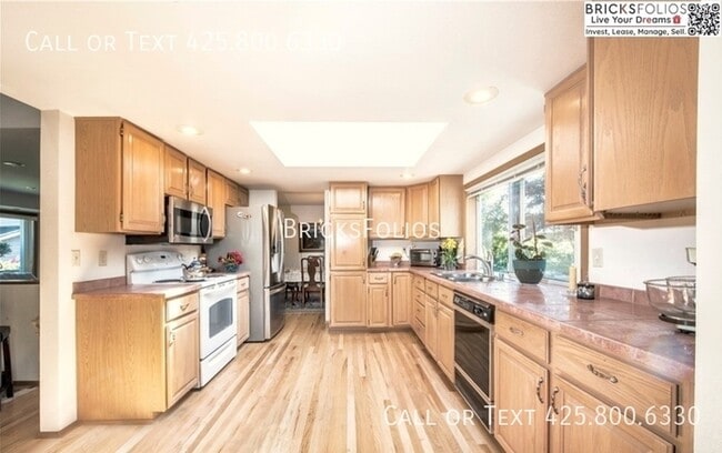 Foto del edificio - Beautiful Silver Lake Residence in Everett