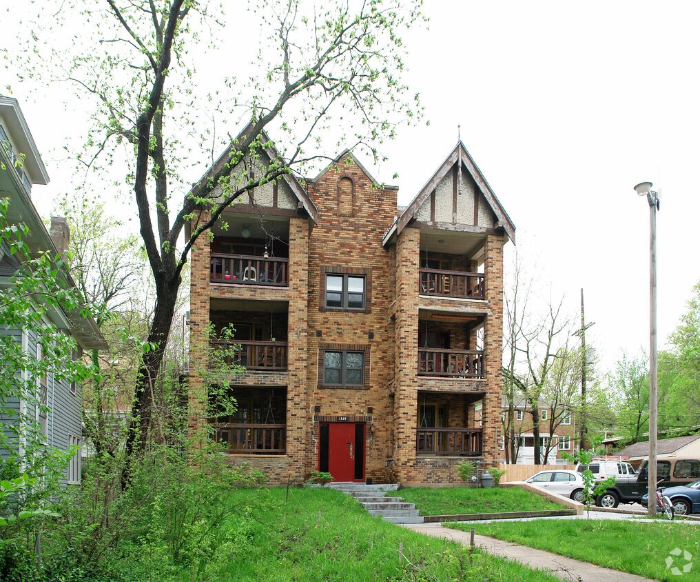 Foto del edificio - 1530 Tennessee St