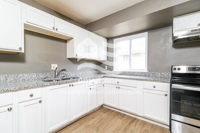 Foto del edificio - 480 Kirkwall Dr