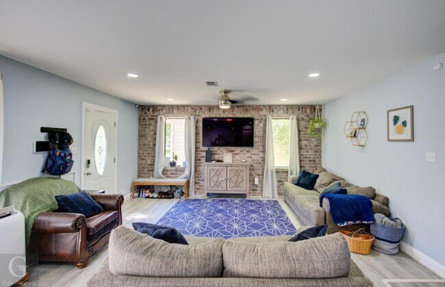 Foto del edificio - 3415 Horseshoe Trail