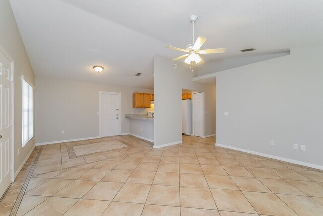 Foto del edificio - 143 Diamond Ridge Blvd