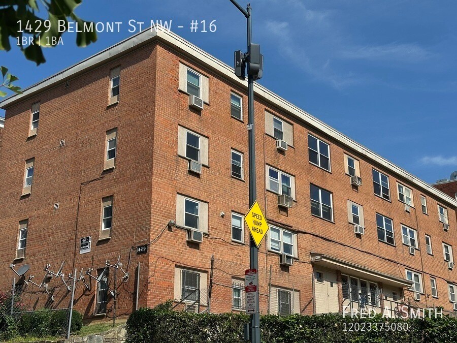 Foto principal - 1429 Belmont St NW