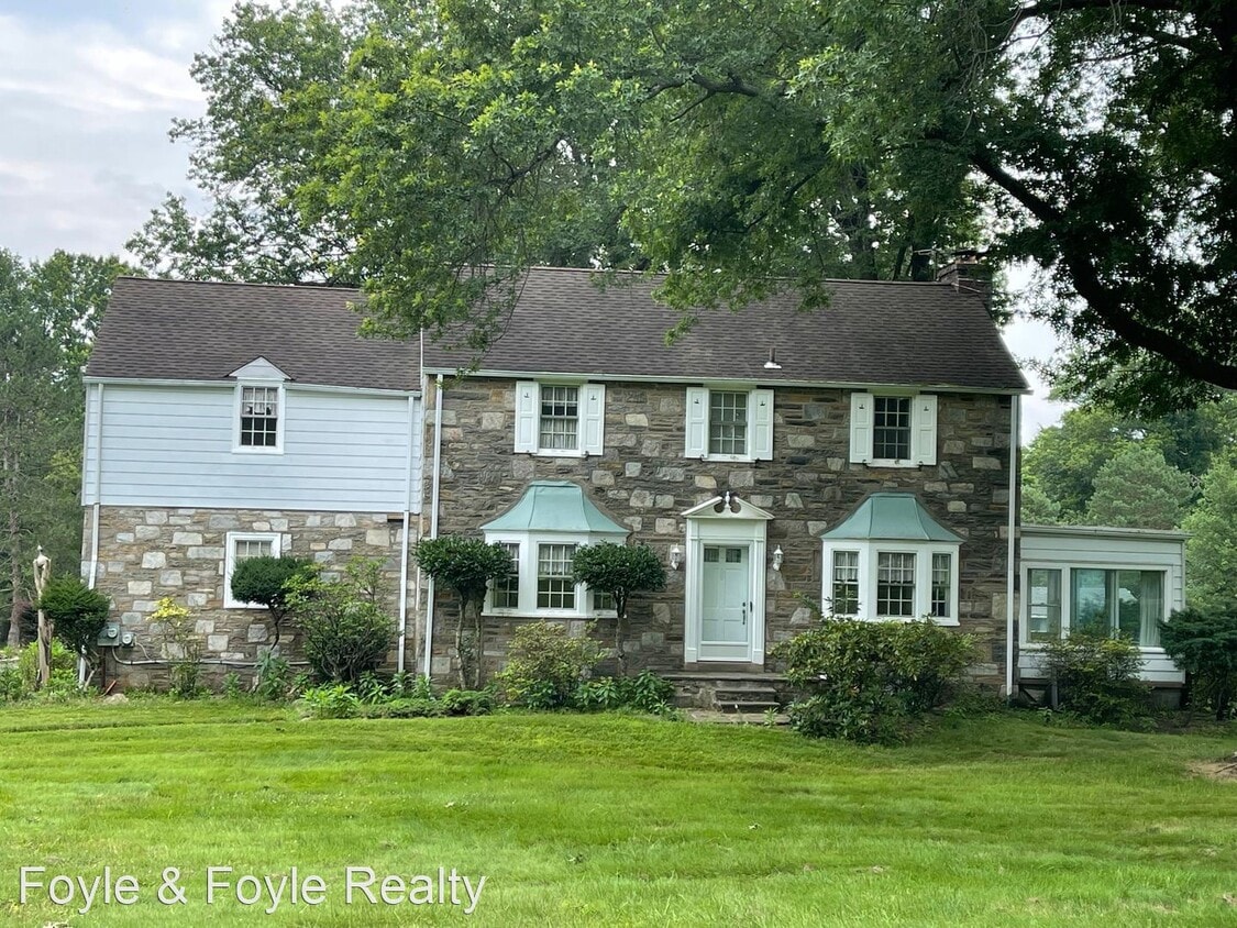 Primary Photo - 4 br, 2 bath House - 1524 Cedar Hill Rd