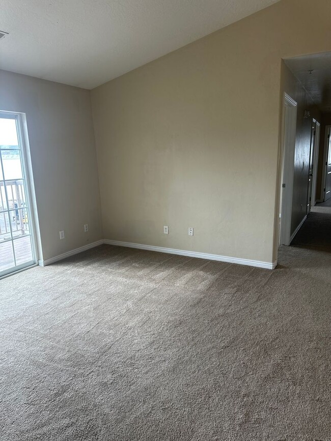 Foto del edificio - Move in Special Free Storage unit*