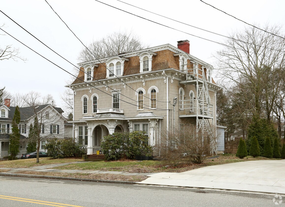 Primary Photo - 57 Broad St