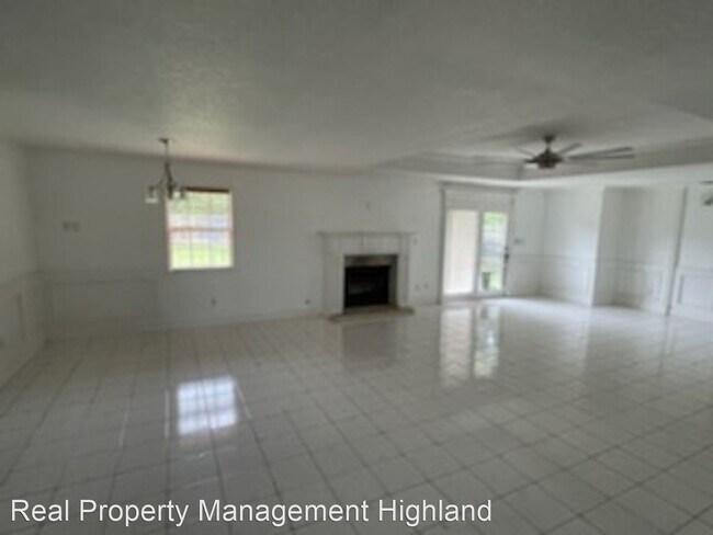 Building Photo - 7208 Ranch Rd 1431