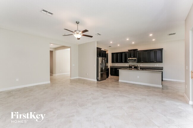 Building Photo - 11421 Sunburst Marble Rd