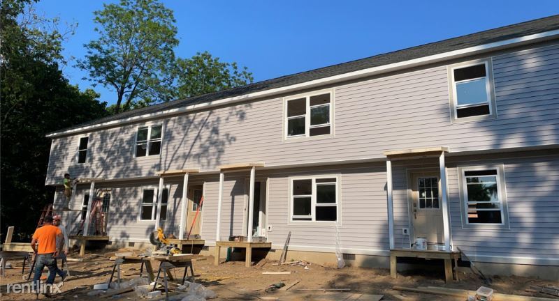 Building Photo - 164 S Winchester Ave