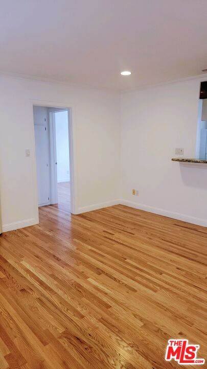 Foto del edificio - 309 Broadway St