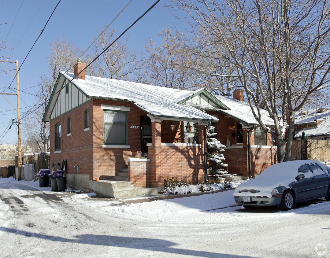 Foto del edificio - 421-425 E Ellsworth Ave