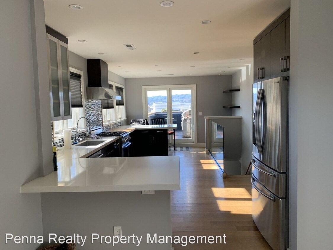 Primary Photo - 2 br, 3 bath House - 501 Park Way