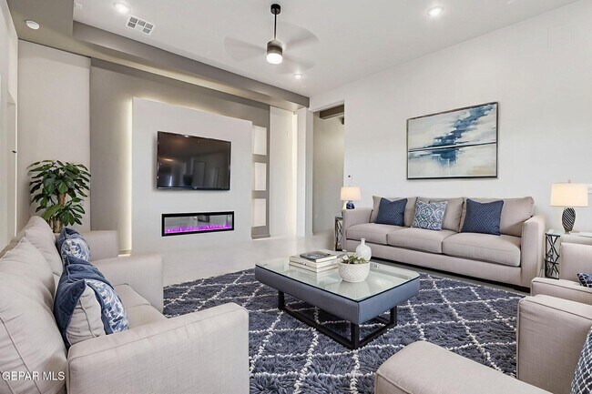 Foto del edificio - 836 Eltham Dr