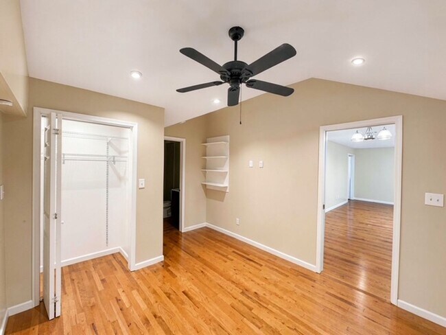Foto del edificio - Brookhaven 4 Bedroom House with Deck