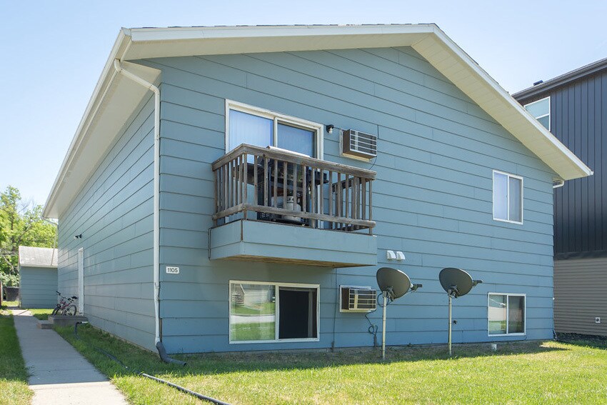 1105 19th St N Unit 1, Fargo, ND 58102 Apartments in Fargo, ND