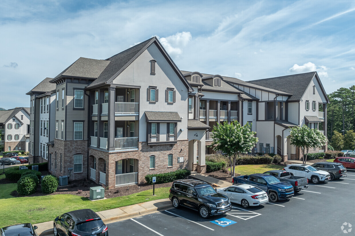 Primary Photo - The Ridge at Chenal Valley Apartments